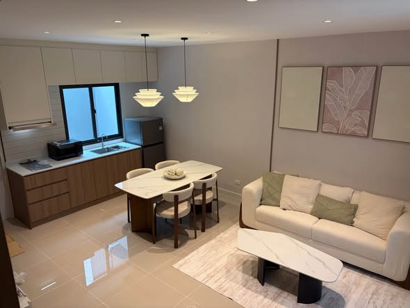 living room of พลีโน่ สุขุมวิท-บางนา 3 Pleno Sukhumvit-Bangna 3