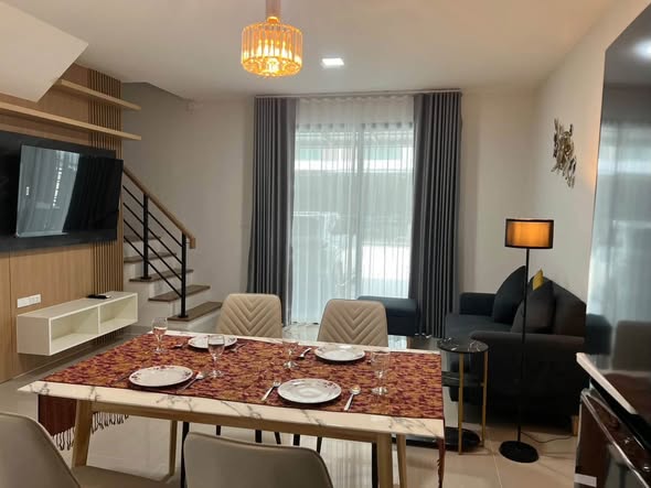 living room and room interior of พลีโน่ สุขุมวิท-บางนา 3 Pleno Sukhumvit-Bangna 3