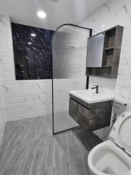 room interior and bathroom of บ้าน3ชั้น