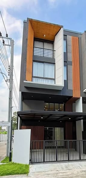 ชิเซน พัฒนาการ 32 (Shizen Phatthanakan 32)