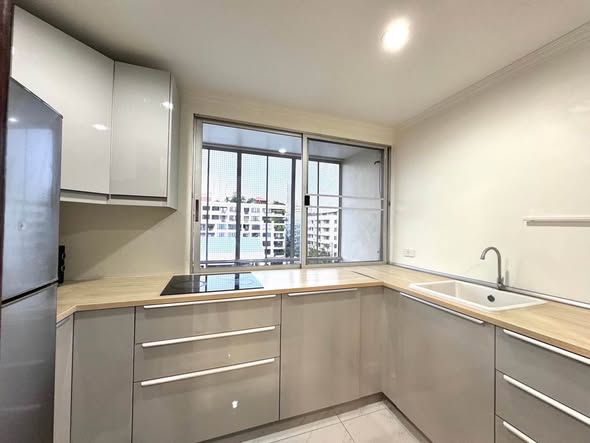 kitchen of 39 Suites