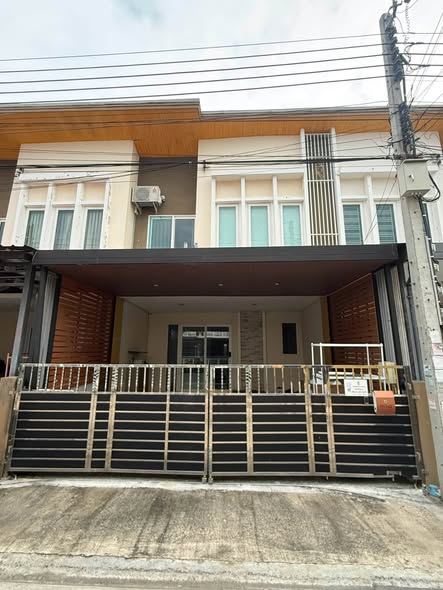 โกลเด้น ทาวน์ วัชรพล สุขาภิบาล5