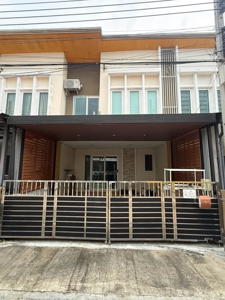โกลเด้น ทาวน์ วัชรพล สุขาภิบาล5