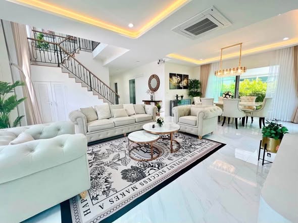 living room of แกรนดิโอ บางนา กม.5