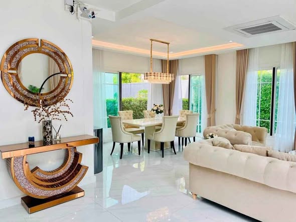 living room of แกรนดิโอ บางนา กม.5