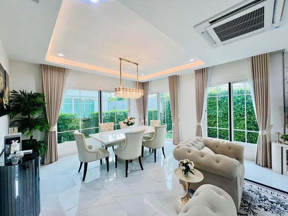 living room of แกรนดิโอ บางนา กม.5