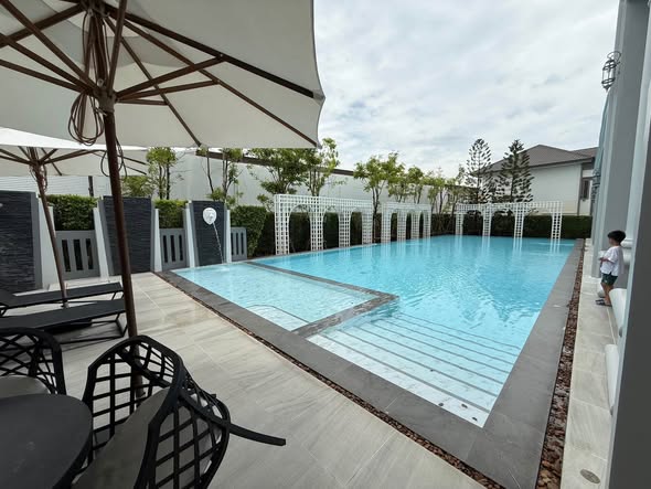 pool of แกรนดิโอ บางนา กม.5