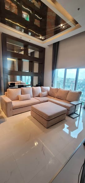 living room of 59 Heritage