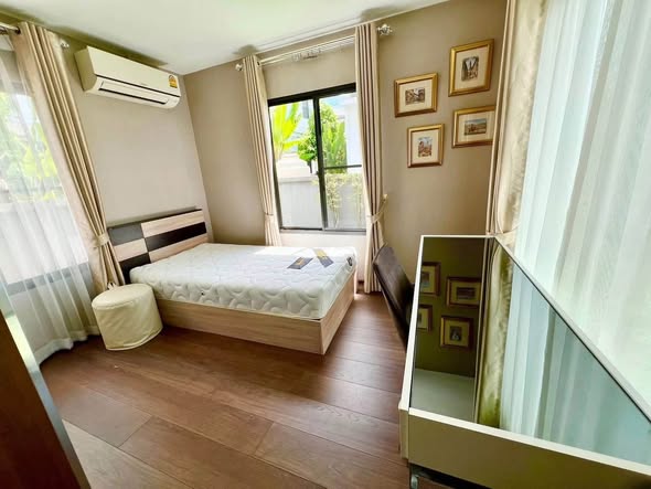 bedroom and room interior of มัณฑนา บางนา กม 7