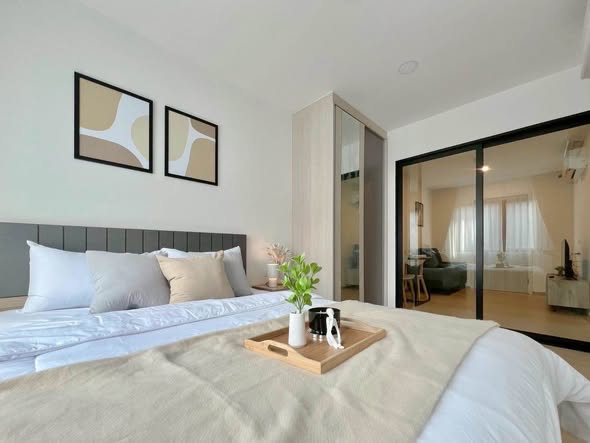 bedroom of ชีวาทัย ฮอลล์มาร์ค ลาดพร้าว – โชคชัย 4 (เฟส 2)
