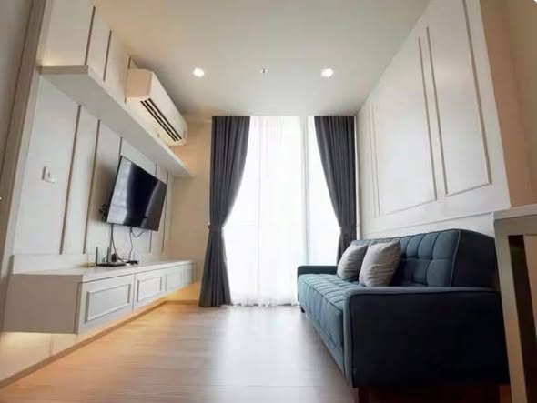 bedroom and living room of โนเบิล รีโคล – Noble Recole