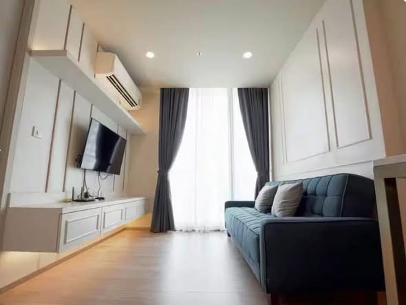 bedroom and living room of โนเบิล รีโคล – Noble Recole