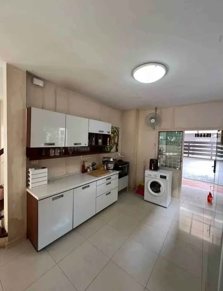 831 ramkhamhaeng 164, perfect place, soi 17