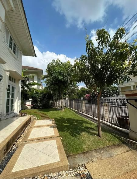 831 ramkhamhaeng 164, perfect place, soi 17