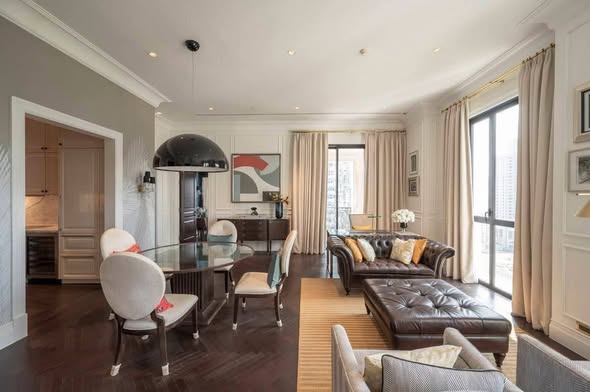 living room of 98 Wireless