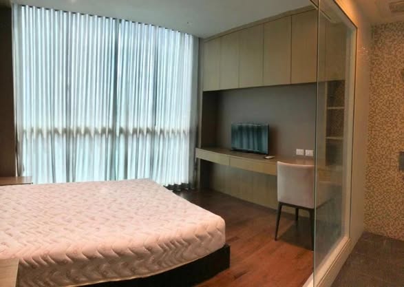 bedroom and room interior of A Space ID Asok-Ratchada
