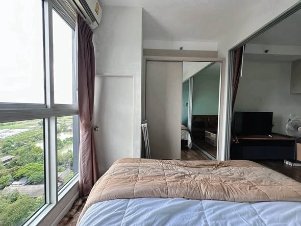 bedroom of A Space Me Bangna