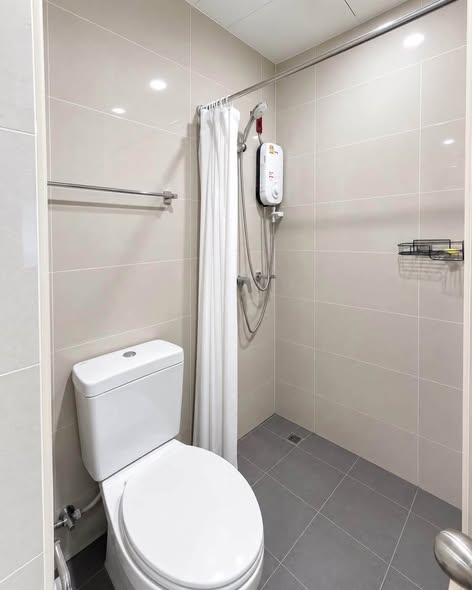 bathroom of A Space Mega 1