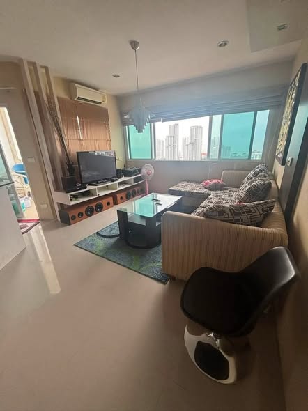 living room and bedroom of A.D. condo Hyatt