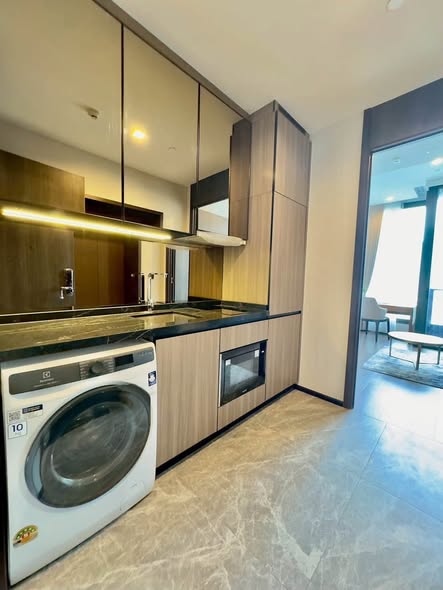 AESTIQ Thonglor