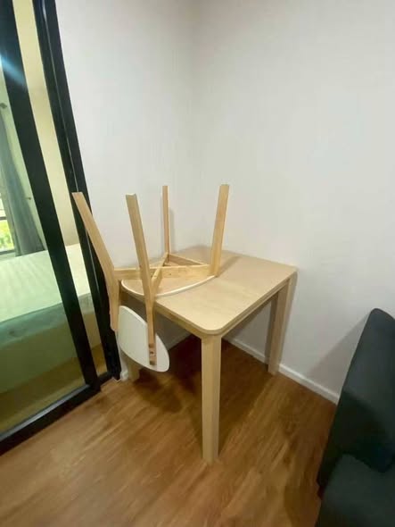 room interior of ALIVE SUKHUMVIT 76