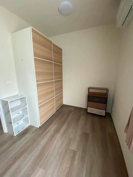 bedroom and room interior of Altitude Kraf Bangna