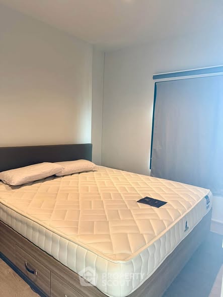 bedroom of Altitude Unicorn Sathorn