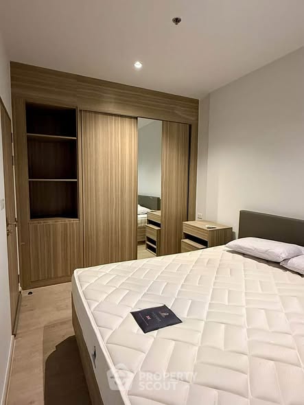bedroom of Altitude Unicorn Sathorn