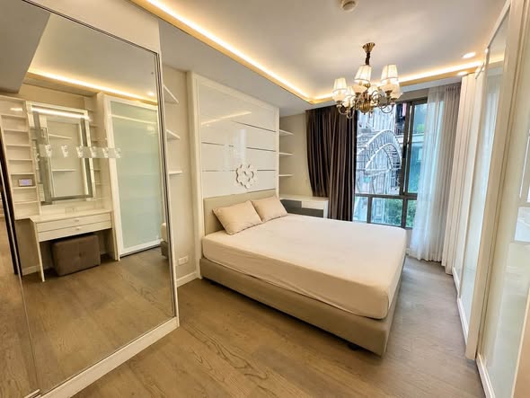 bedroom of Amaranta Residence