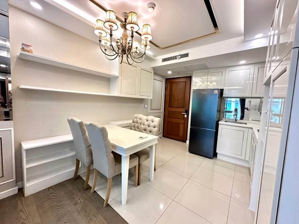 kitchen of Amaranta Residence