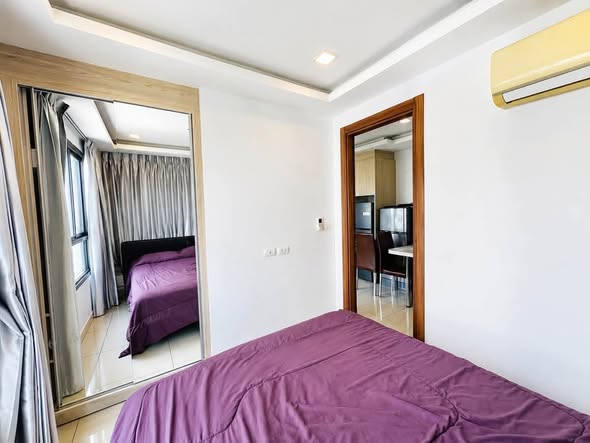 bedroom of Arcadia Beach Resort Condominium