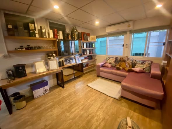 living room of ARCO Home Office ( อาร์โค่ โฮมออฟฟิศ )