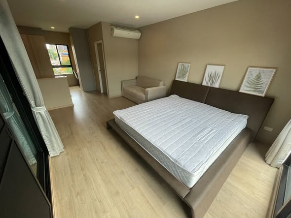 bedroom of Arden Phatthanakan