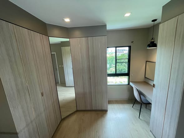 room interior of Arden Phatthanakan