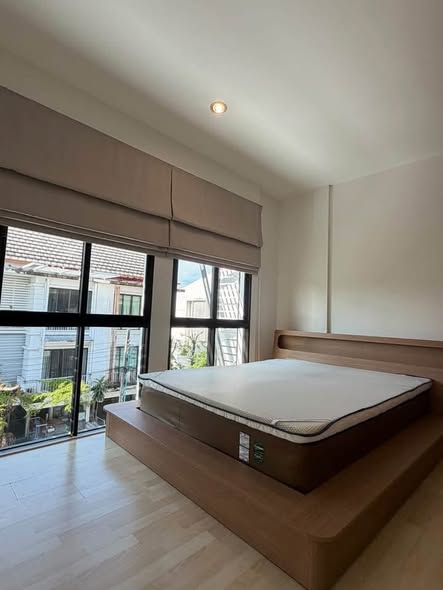 bedroom of Areeya Mandarina Sukhumvit 77