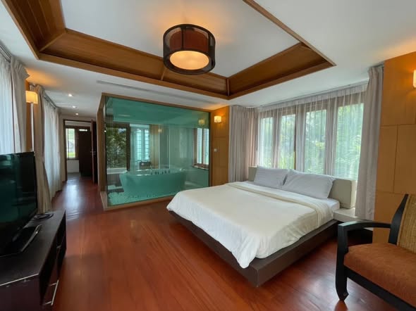 bedroom of AROM WONGAMAT