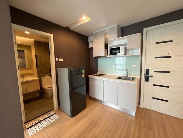room interior of Artemis Sukhumvit 77