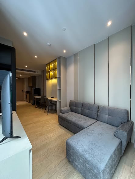 living room and room interior of ASHTON Asoke – Rama 9