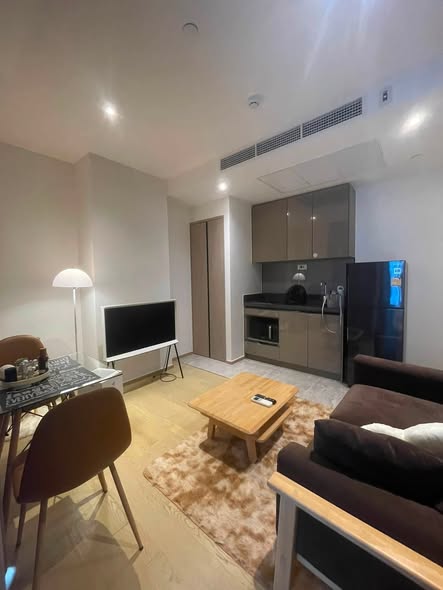 living room and bedroom of Ashton Asoke