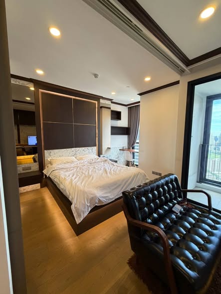 bedroom of Ashton Chula-Silom