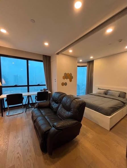 bedroom and living room of Ashton Chula-Silom