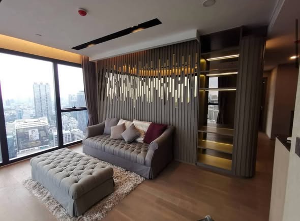 bedroom and living room of Ashton Chula-Silom