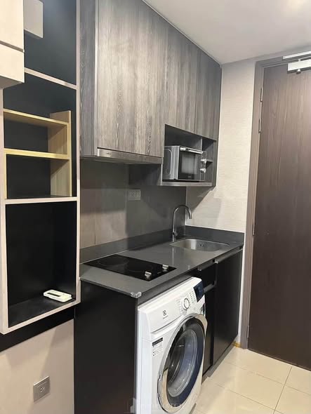 Ashton Chula-Silom