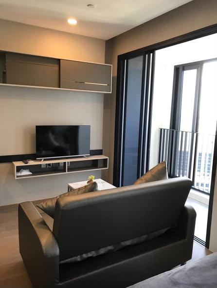 living room and room interior of Ashton Chula-Silom