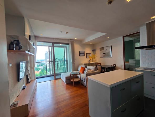 living room of Ashton Morph 38