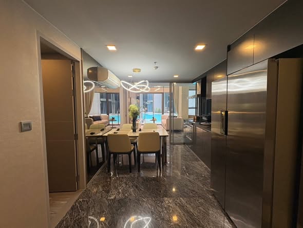 Ashton Residence 41