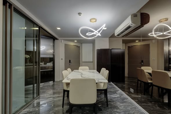 room interior of Ashton Residence 41