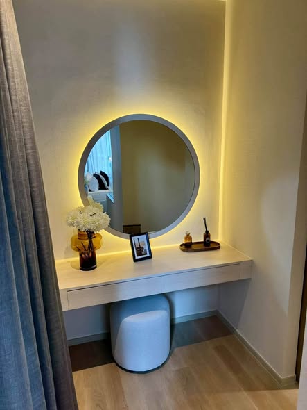 bathroom of Ashton Silom
