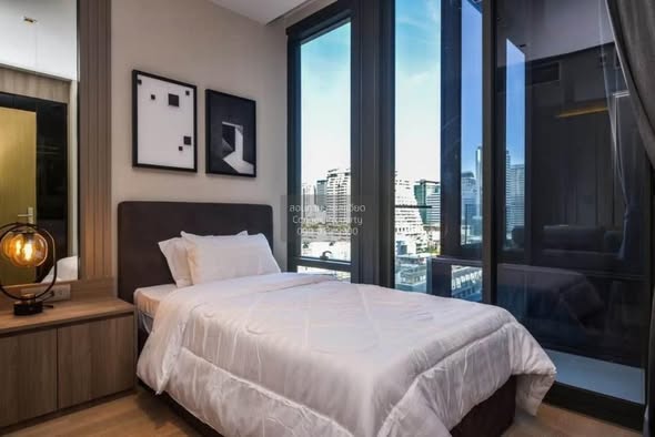 bedroom of Ashton Silom