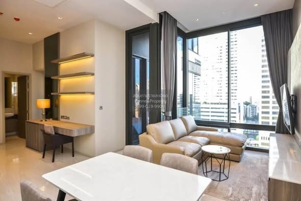 bedroom and living room of Ashton Silom